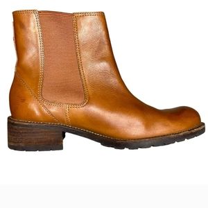 L.L. Bean Chelsea leather boots made in Brazil